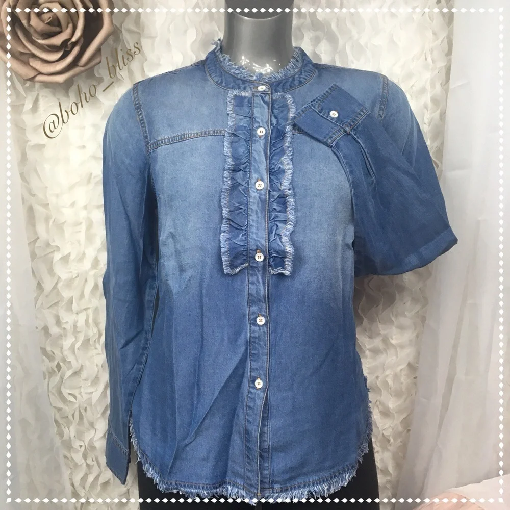 SPLENDID | Nordstrom Blue Chambray Ruffle Top NEW - Picture 2 of 8